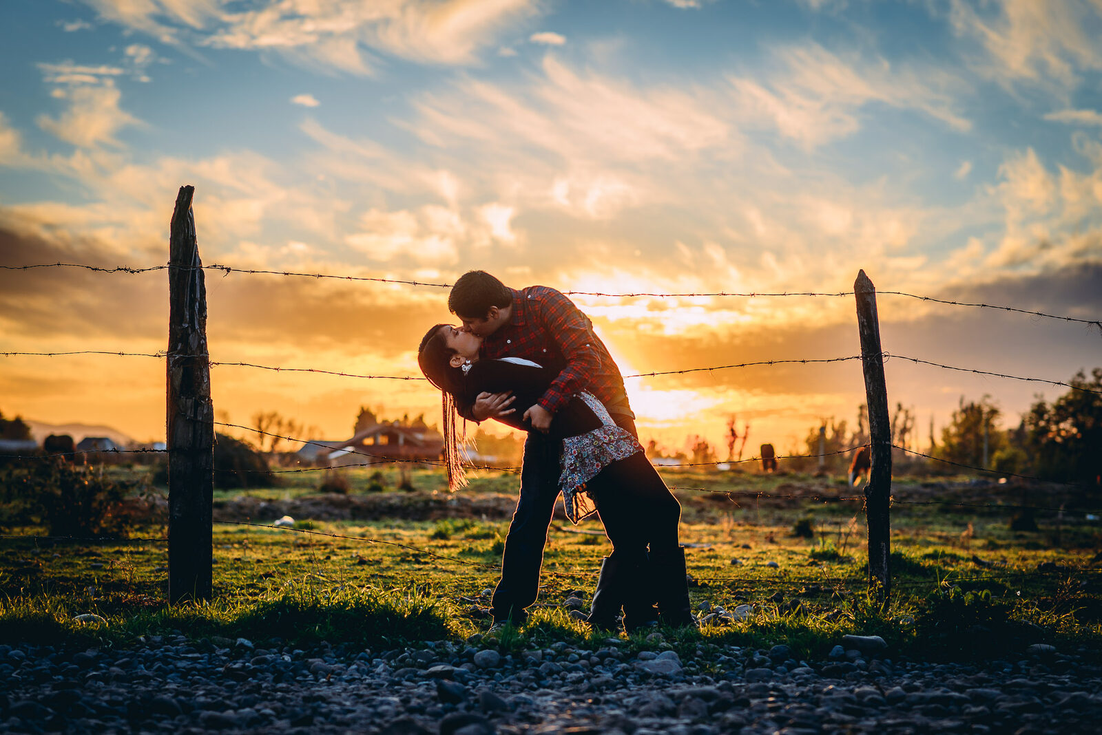Nadia y Francisco — Engagement en Ñuble Alto, Chillán